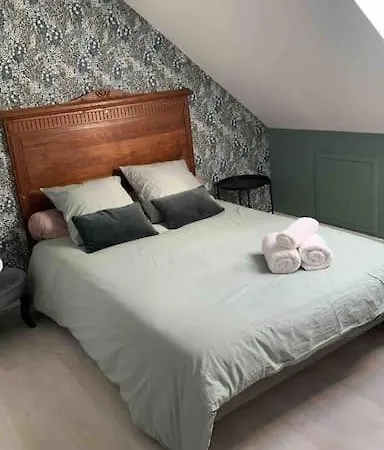Ferienhaus Aux Portes Du Circuits Yvré-lʼÉvêque